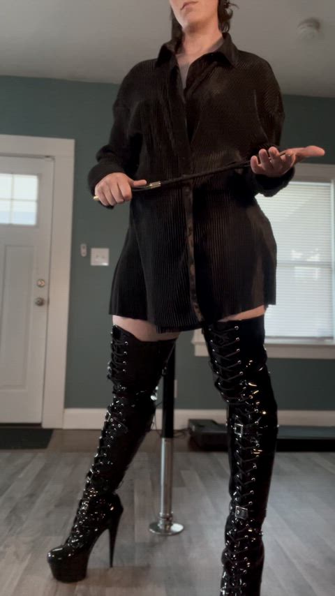 Joi Dom and Dominant — dominatrix