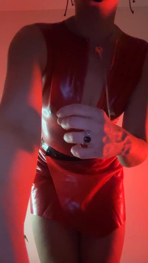 hands